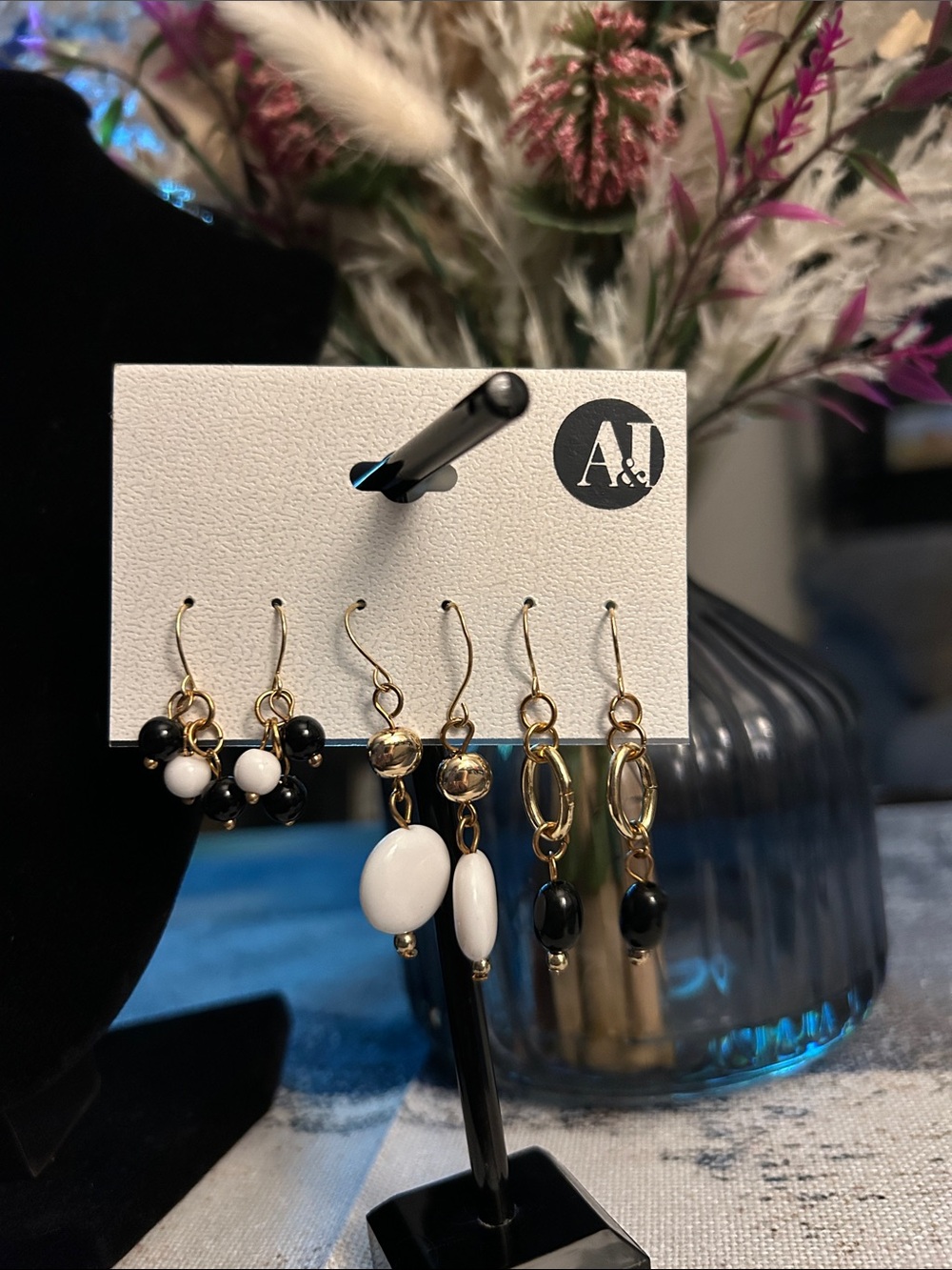 Black and White Mixed Bead Drop Earrings Set